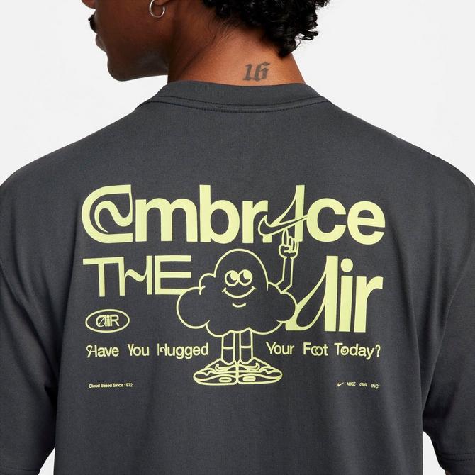 Men's Nike Sportswear Max90 Embrace the Air Graphic T-Shirt