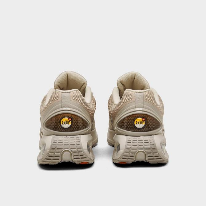 Jd sports nike m2k tekno 2025