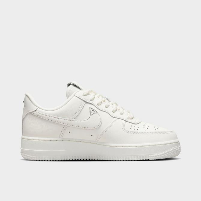 Nike Air Force 1 '07 LV8 Sail/Sail-Metallic Silver-Tawny / 5.5 / FJ4559-133