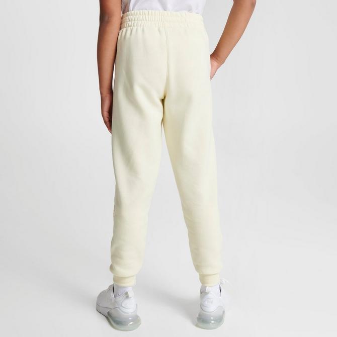 Nike metallic logo discount joggers