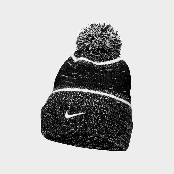 Nike beanie with pom sale