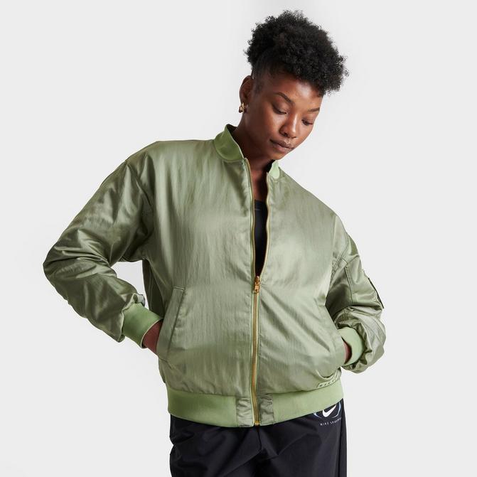 Green best sale jacket nike