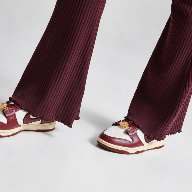 Burgundy nike 2024 pants womens