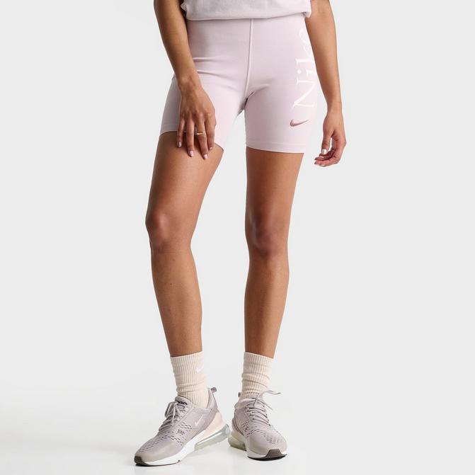 Nike nsw classic fit shorts deals