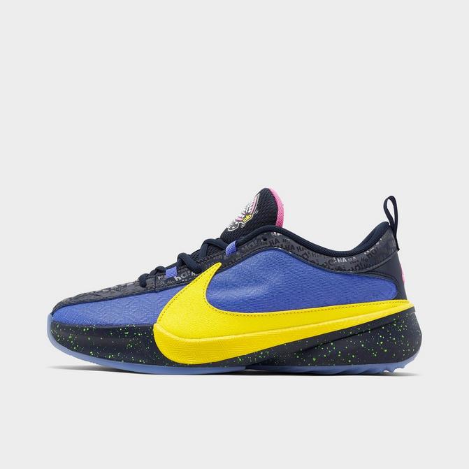 Big kids deals kobe shoes