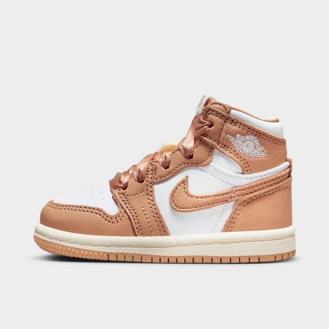 Jordan 1s hot sale for girls