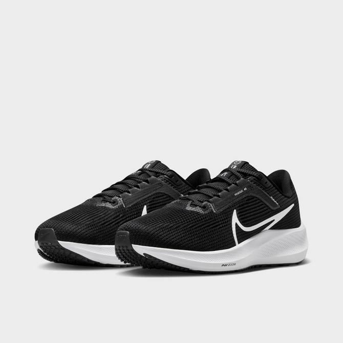 Womens nike 2025 shoes wide width