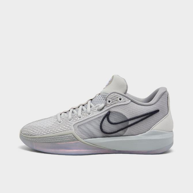 Girls nike best sale basketball shoes