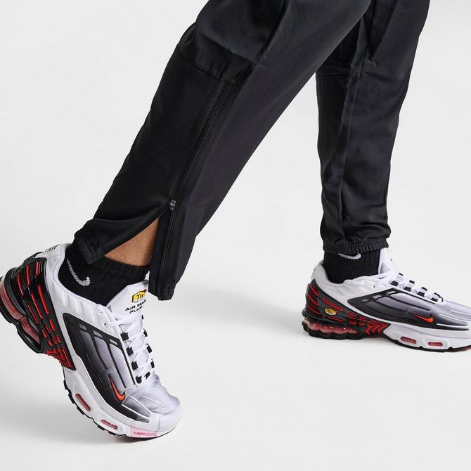 Nike essential men's woven running trousers hotsell