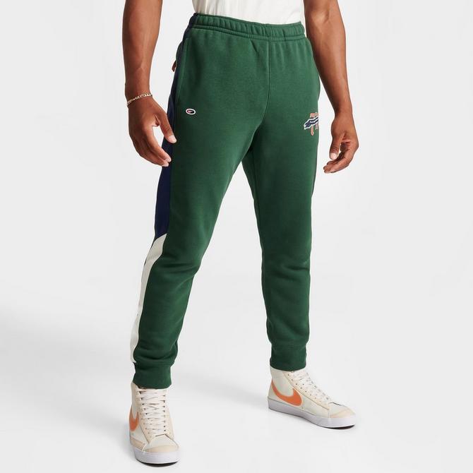 Nike Club fleece joggers in green