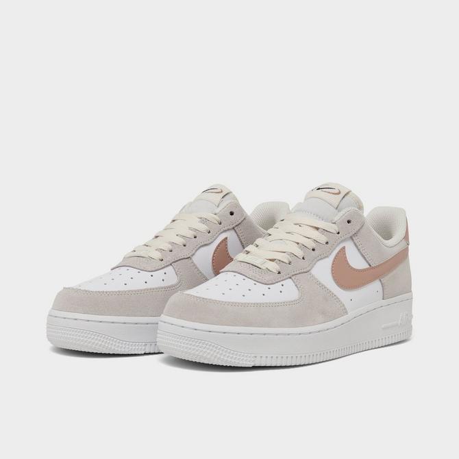 White nike hotsell airforce womens