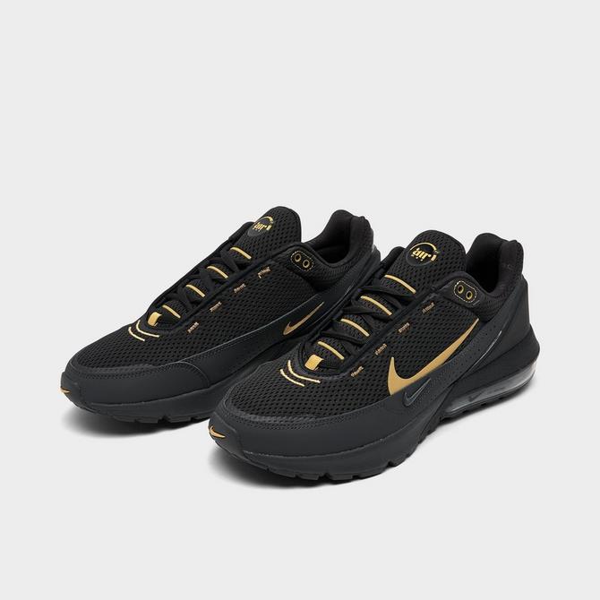 Nike black/gold air clearance max axis youth trainers