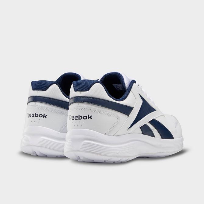 Reebok Royal Complete 3.0 Low Shoes in White / Collegiate Navy