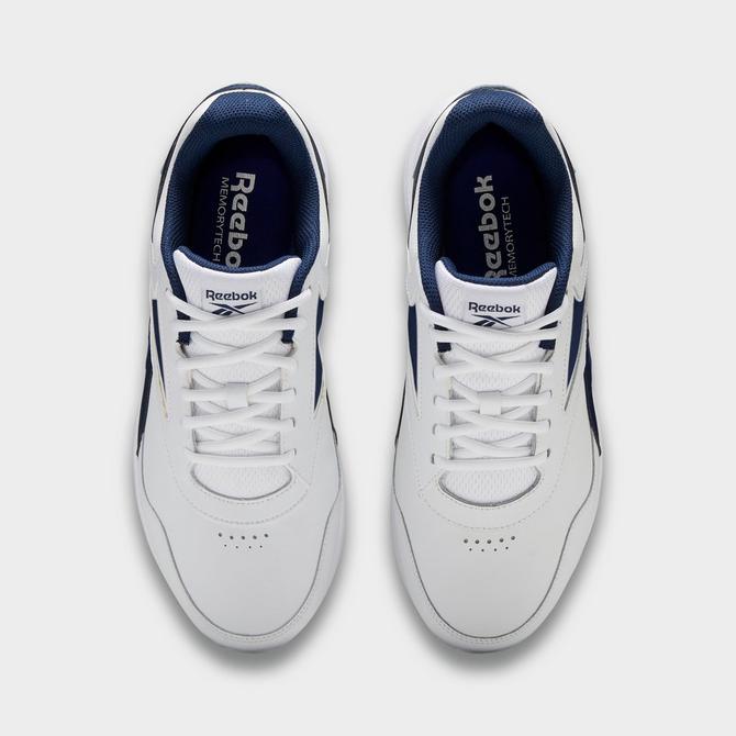 Reebok Royal Complete 3.0 Low Shoes in White / Collegiate Navy