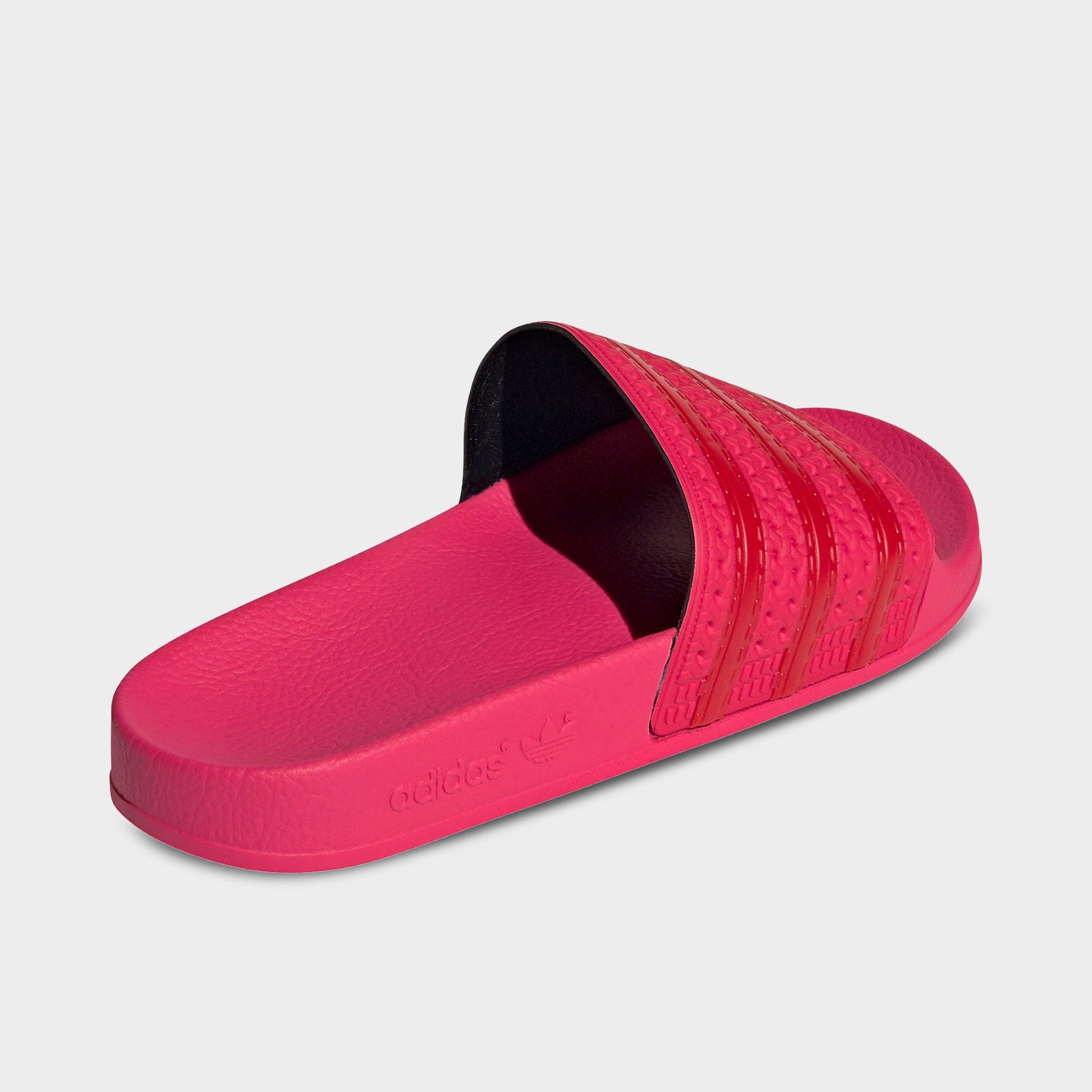 Массажные тапочки адидас. Adidas yeezy slide. Тапочки. Тапки бит. Тапки бит.