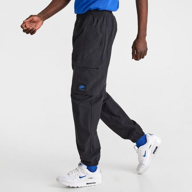 Nike Trend Woven baggy Parachute Pants in Blue