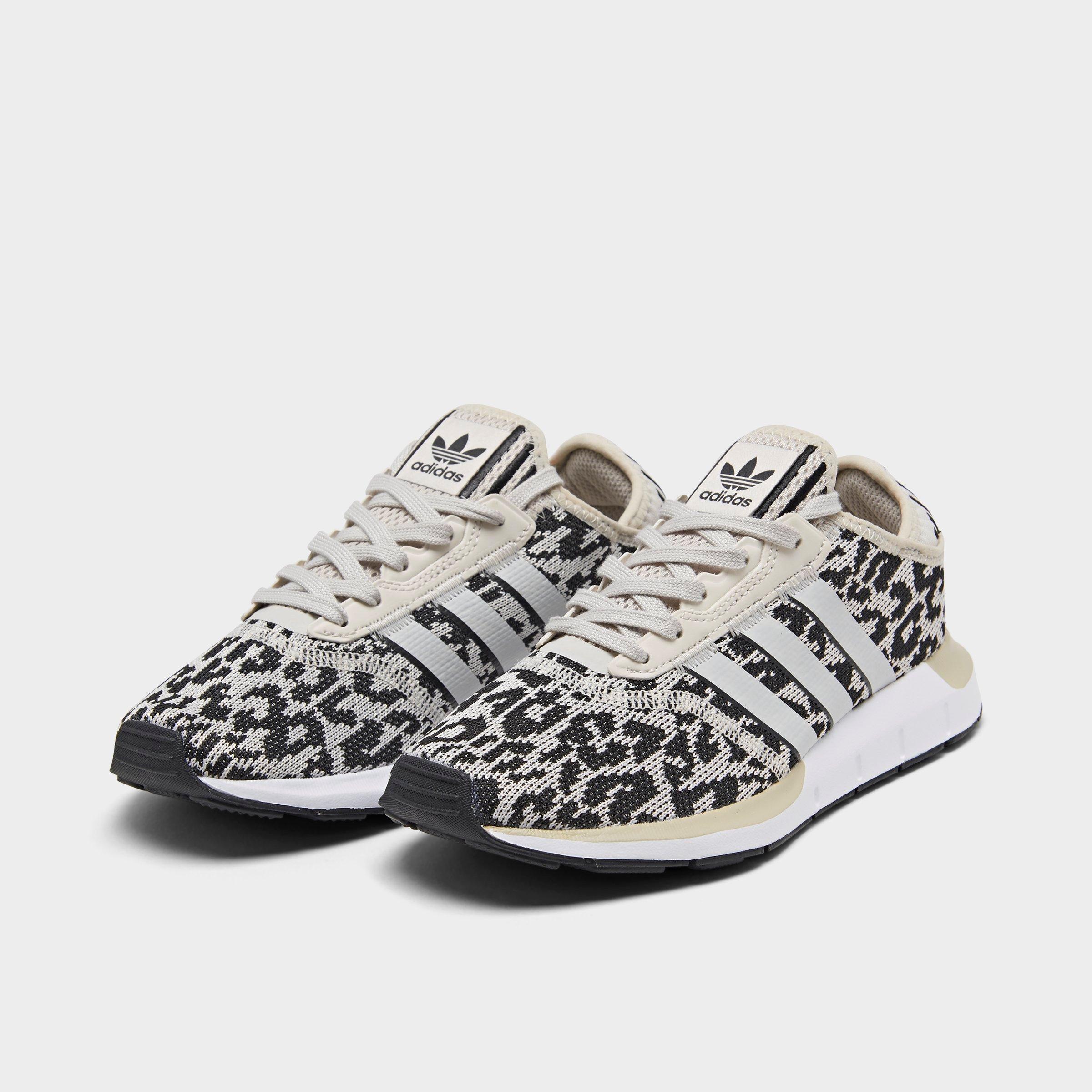 women's adidas swift run black and white