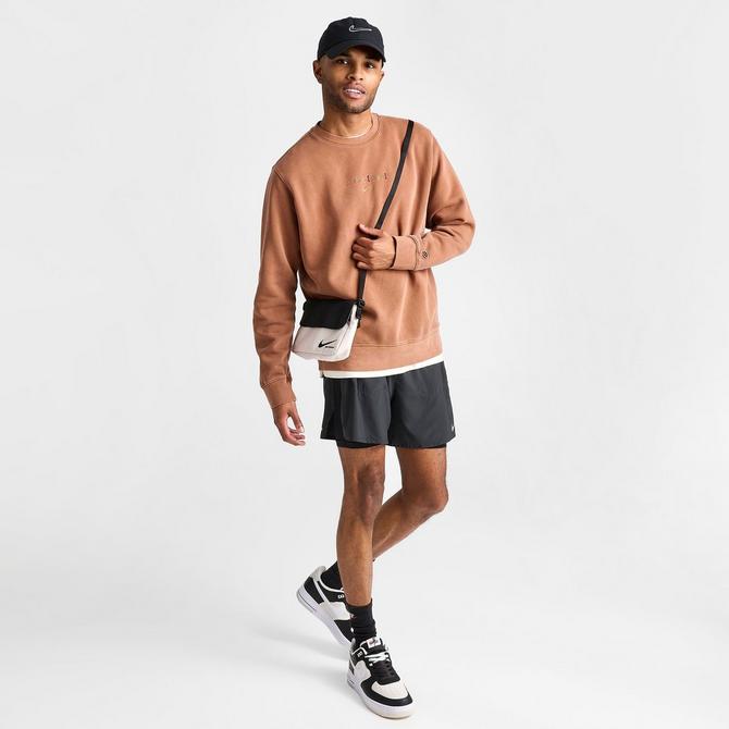 Nike graphic crew sweatshirt deals