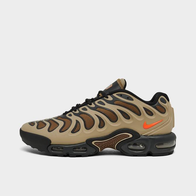 Men s Nike Air Max Plus Drift Winterized Casual Shoes