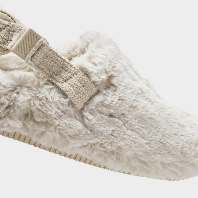 Furry sandals nike online