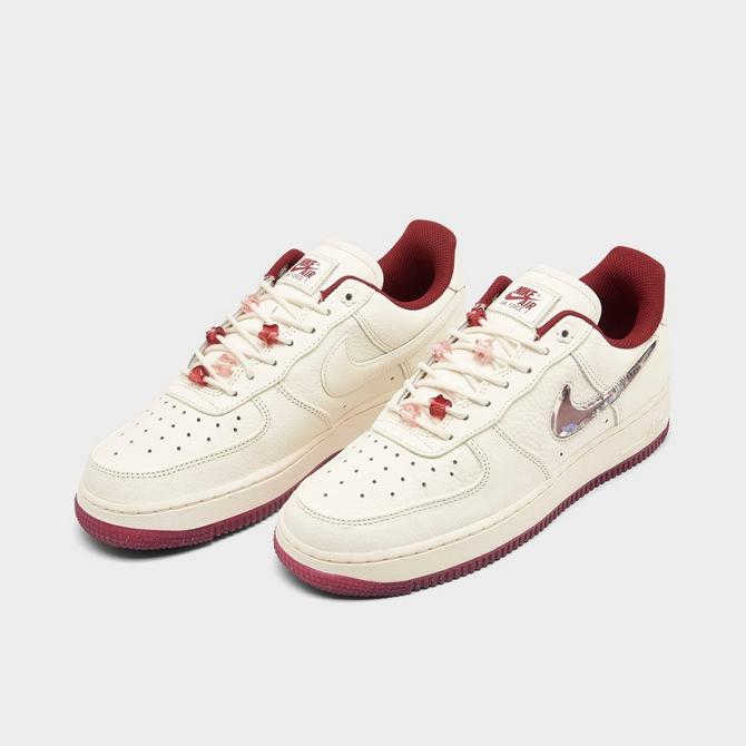 How Do Women's Nike Air Force 1 Fit?