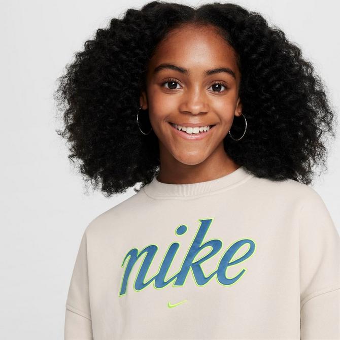 Nike crewneck sweatshirt women hotsell