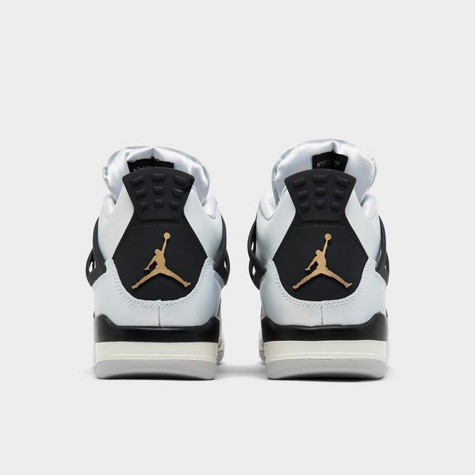 Nike Air Jordan 4 Retro Shoes sold