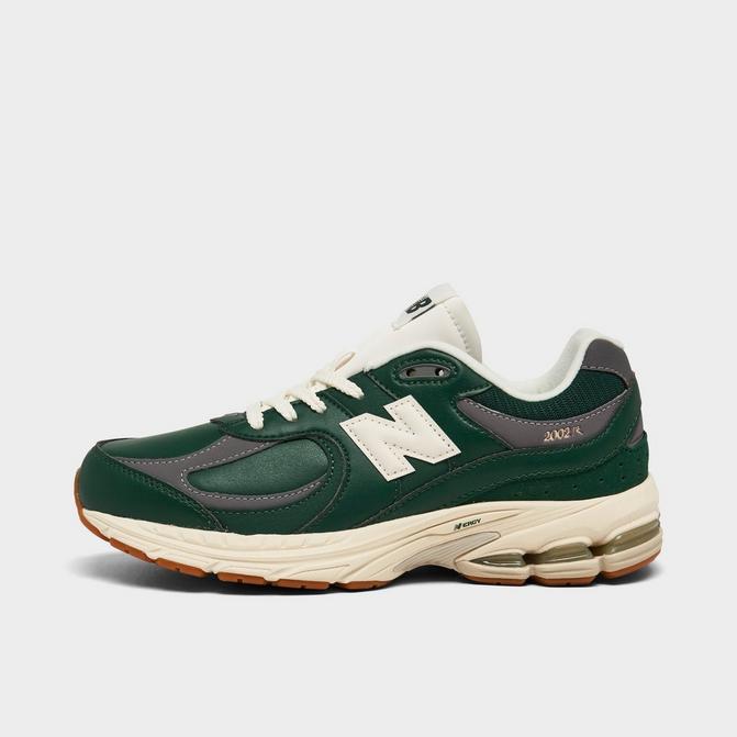 New balance deals kids green