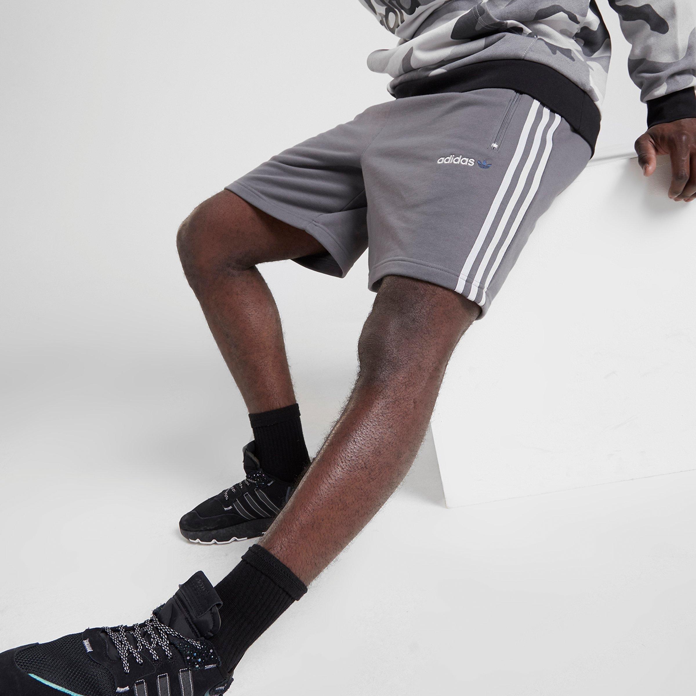 Adidas linear best sale shorts 2.0