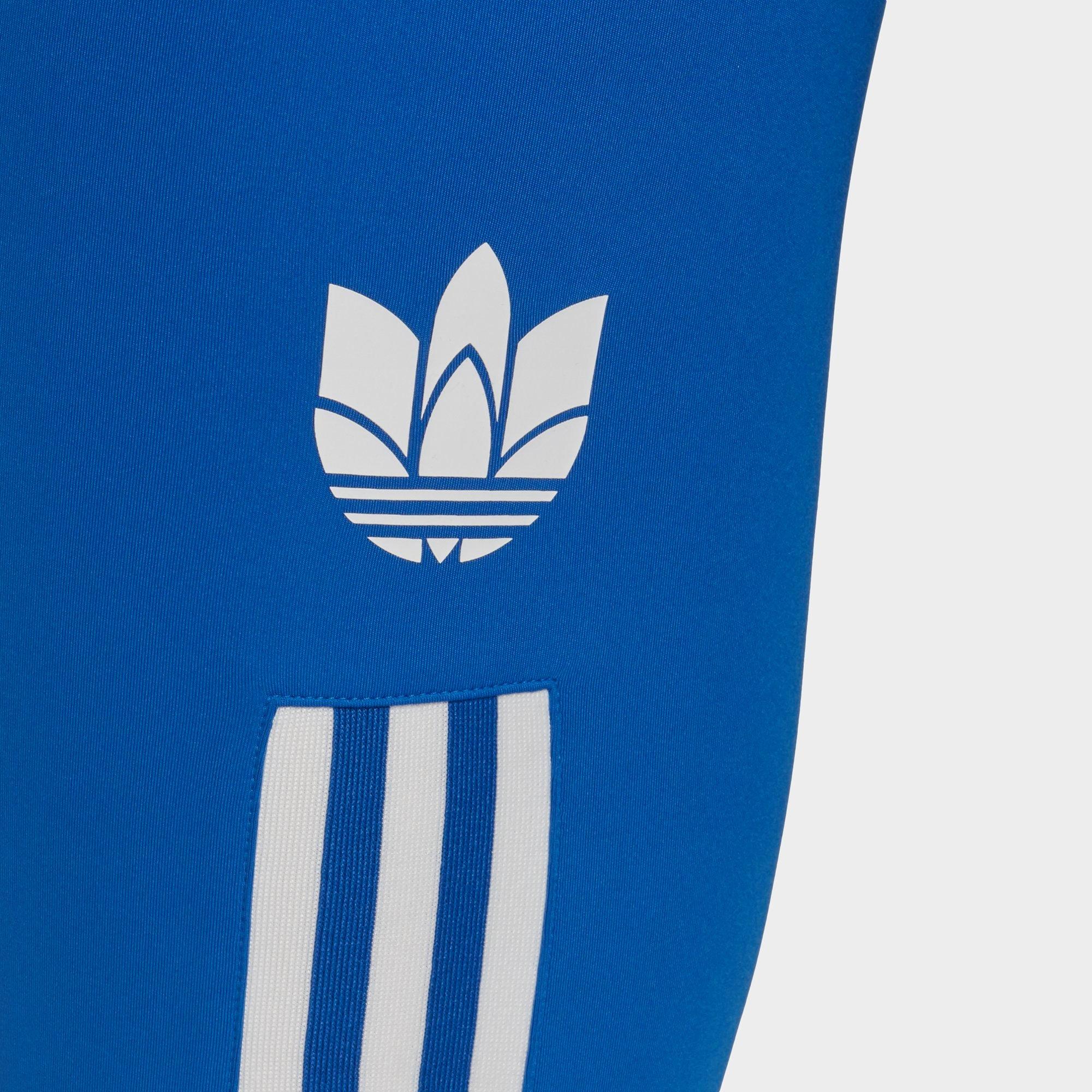 logo adidas 3d