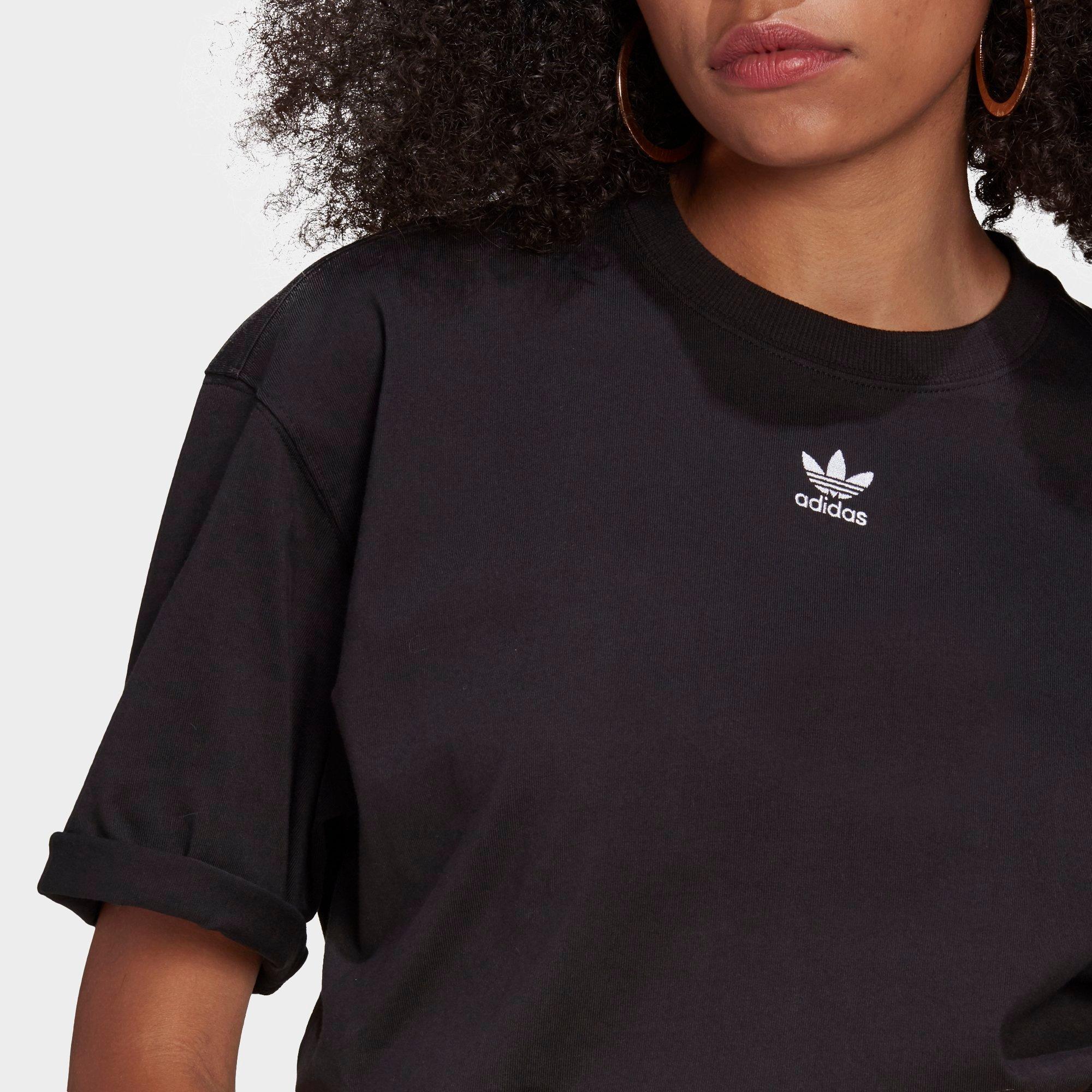 cropped adidas tshirt