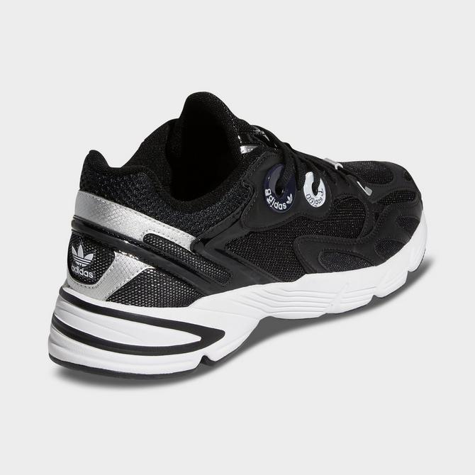 Women's adidas originals shop falcon casual shoes black