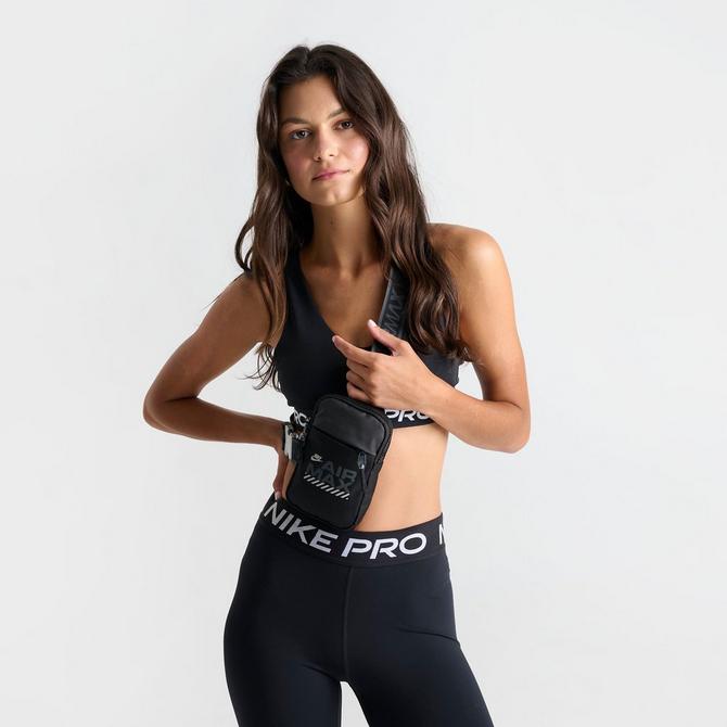 Nike breathe pro cross body bag hotsell
