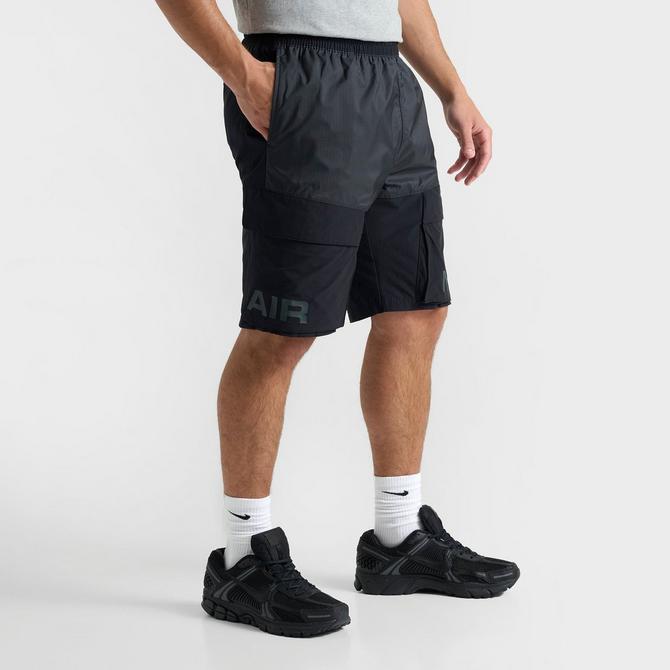 Nike air max shorts mens hotsell