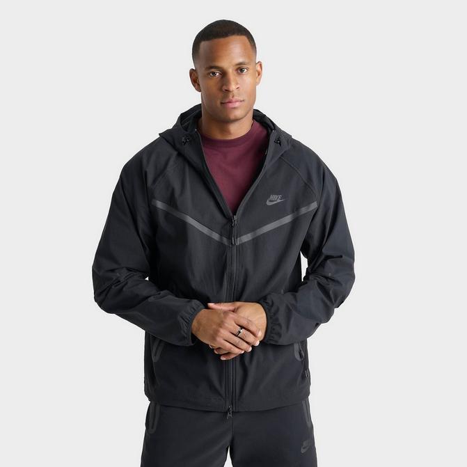 Nike windbreaker with front pocket deals