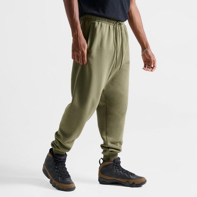 [angle] view of Men's Jordan Air Stretch Logo Fleece Jogger Sweatpants in Medium Olive Click to zoom