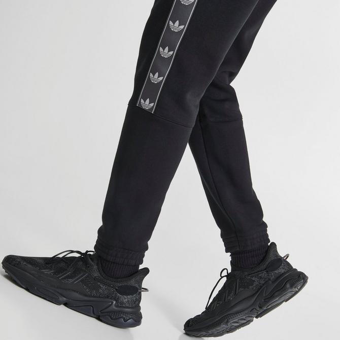 Adidas originals hot sale joggers black