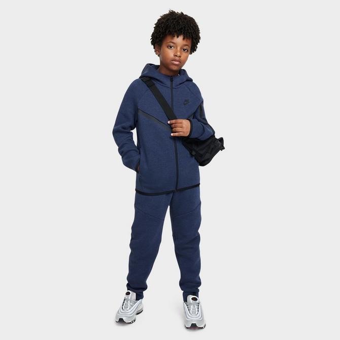 Youth orders Nike tech fleece set