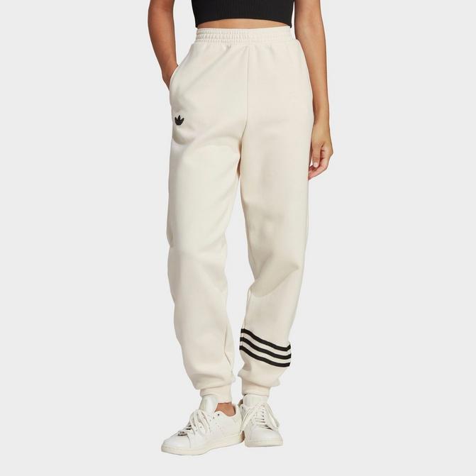 Adicolor joggers store