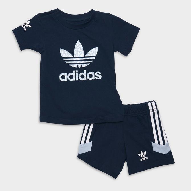 Ensemble tshirt best sale short adidas