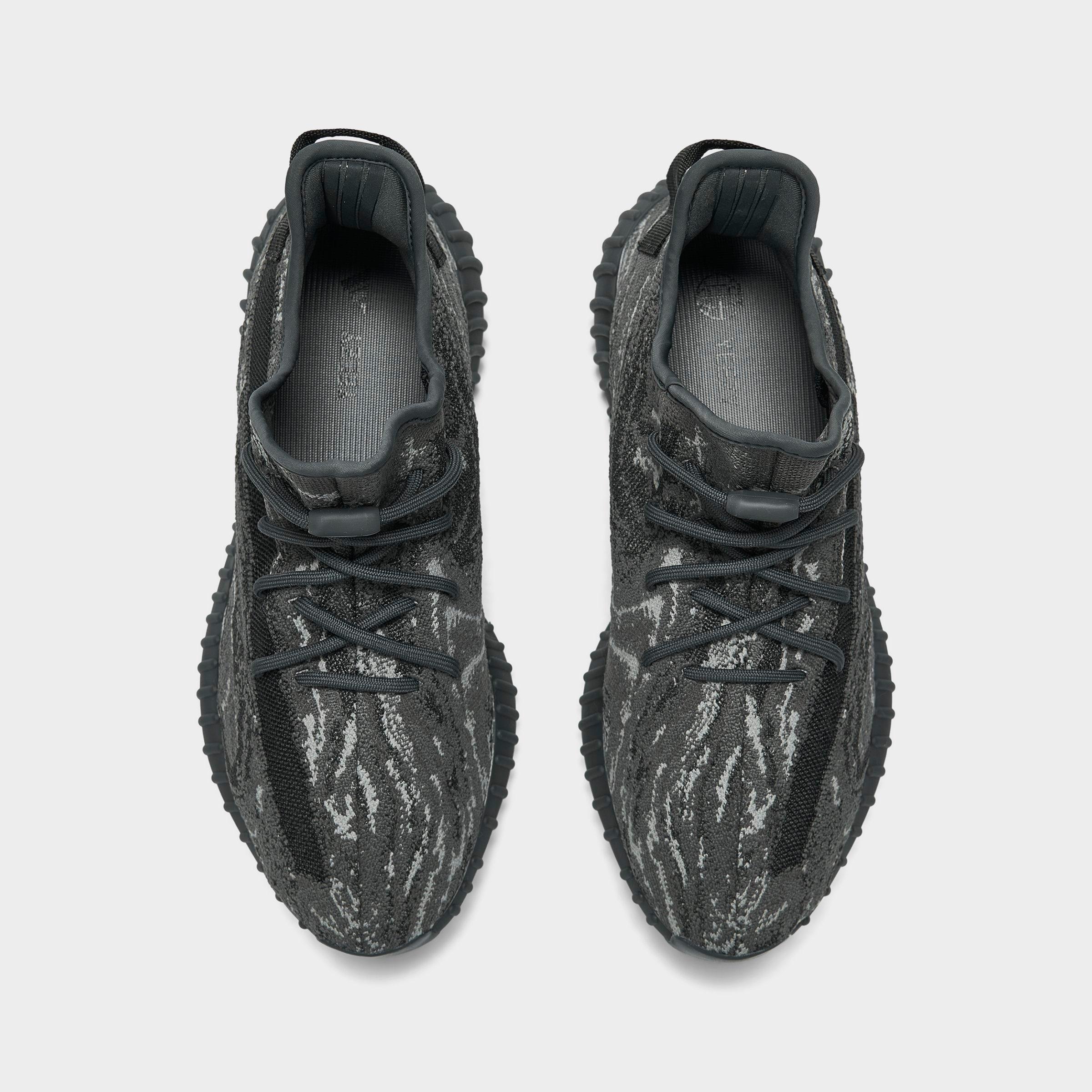 adidas YEEZY Yeezy Boost 350 V2 sneakers - Black