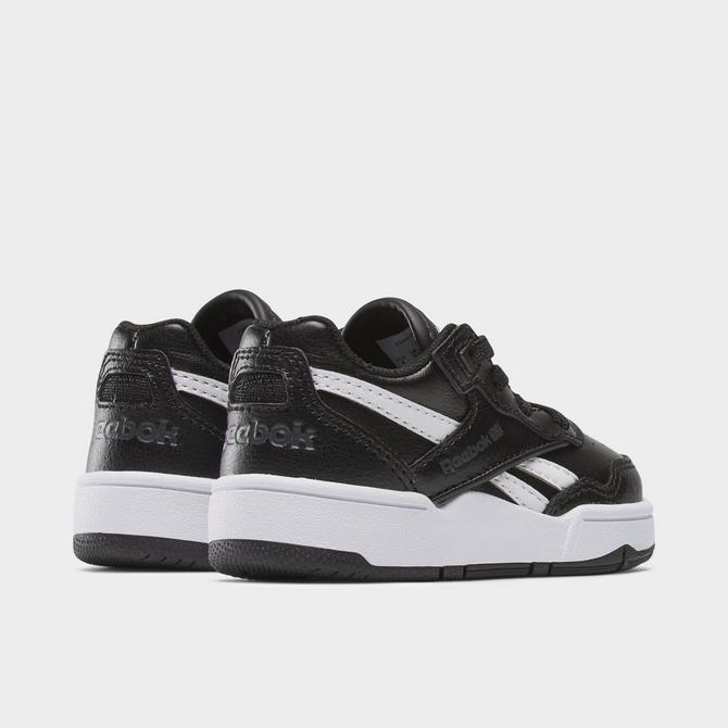 Do reebok classics on sale stretch