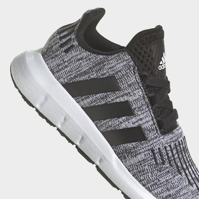 Toddler adidas 2025 swift run sneaker