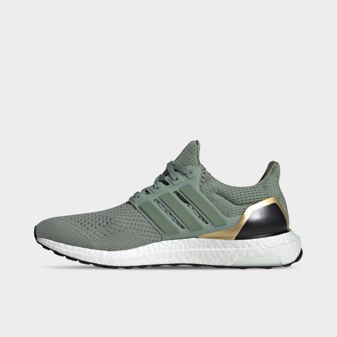 Adidas ultra clearance boost gold xs