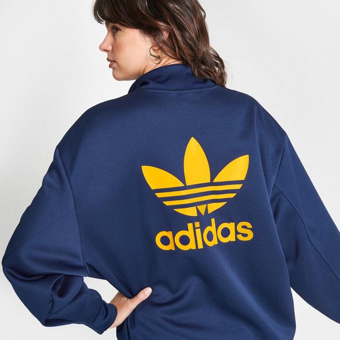 Women's adidas adicolor Classics Oversized Quarter-Zip Sweatshirt| JD Sports