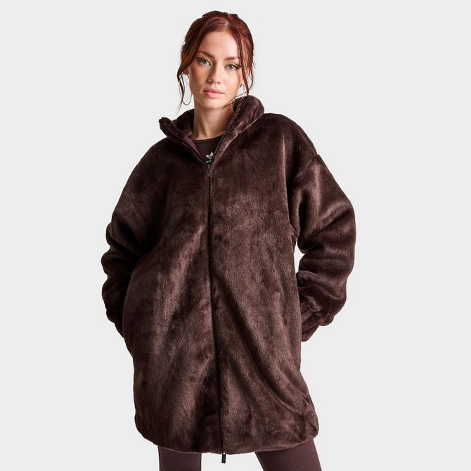 Nike Sportswear Essential Women's Oversized Faux Fur Puffer.