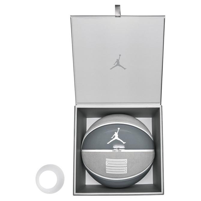 Jordan Premium 8P Basketball.
