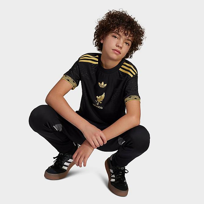 Kids' adidas Originals Mexico 2025 Gold Soccer Jersey| JD Sports Kids' adidas Originals Mexico 2025 Gold Soccer Jersey| JD Sports