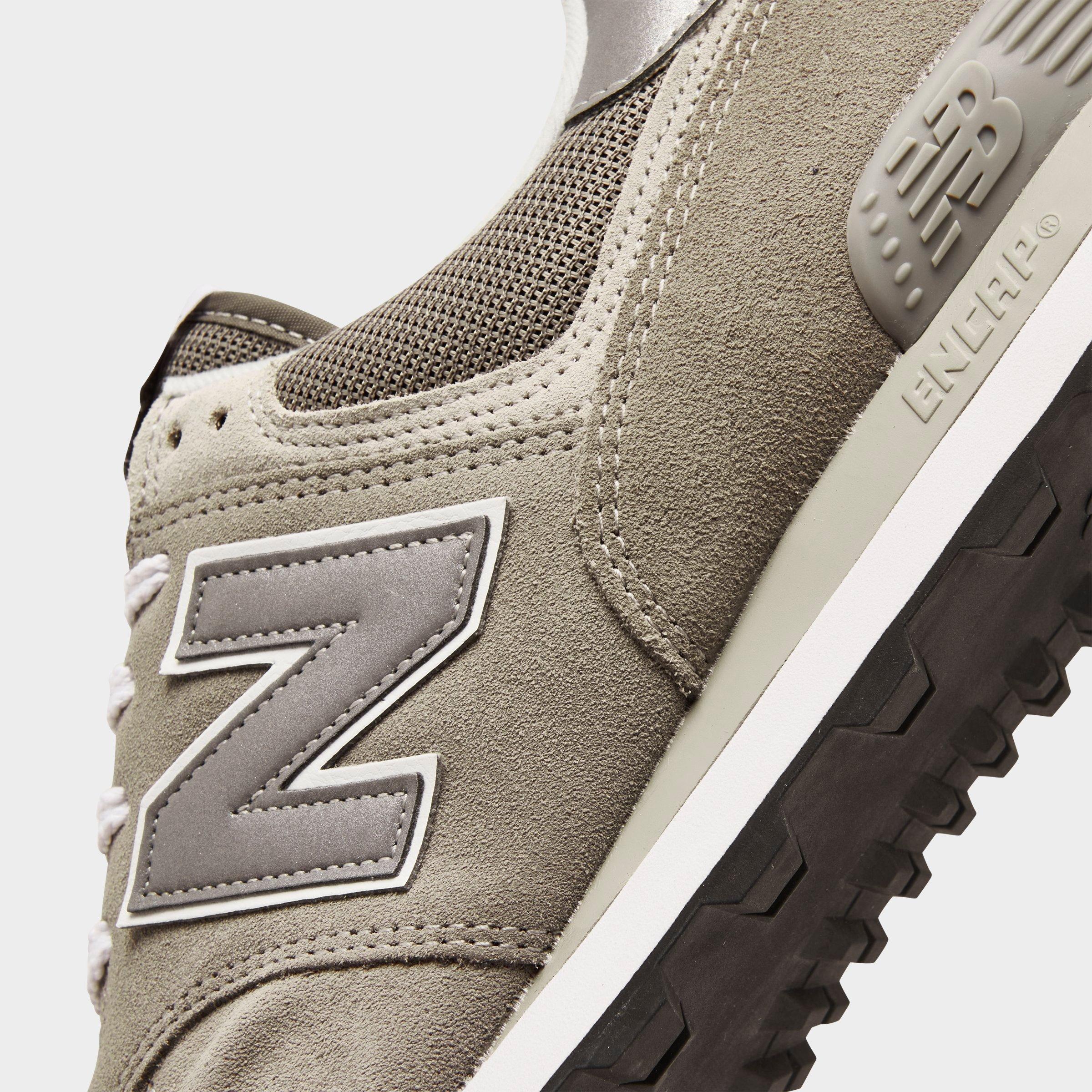 nike shoes that look like new balance 574