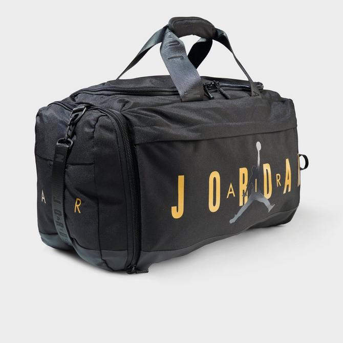 Jd sports free duffle bag online